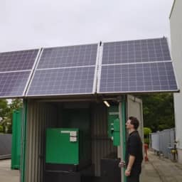 Hybrid generator installation at a remote site