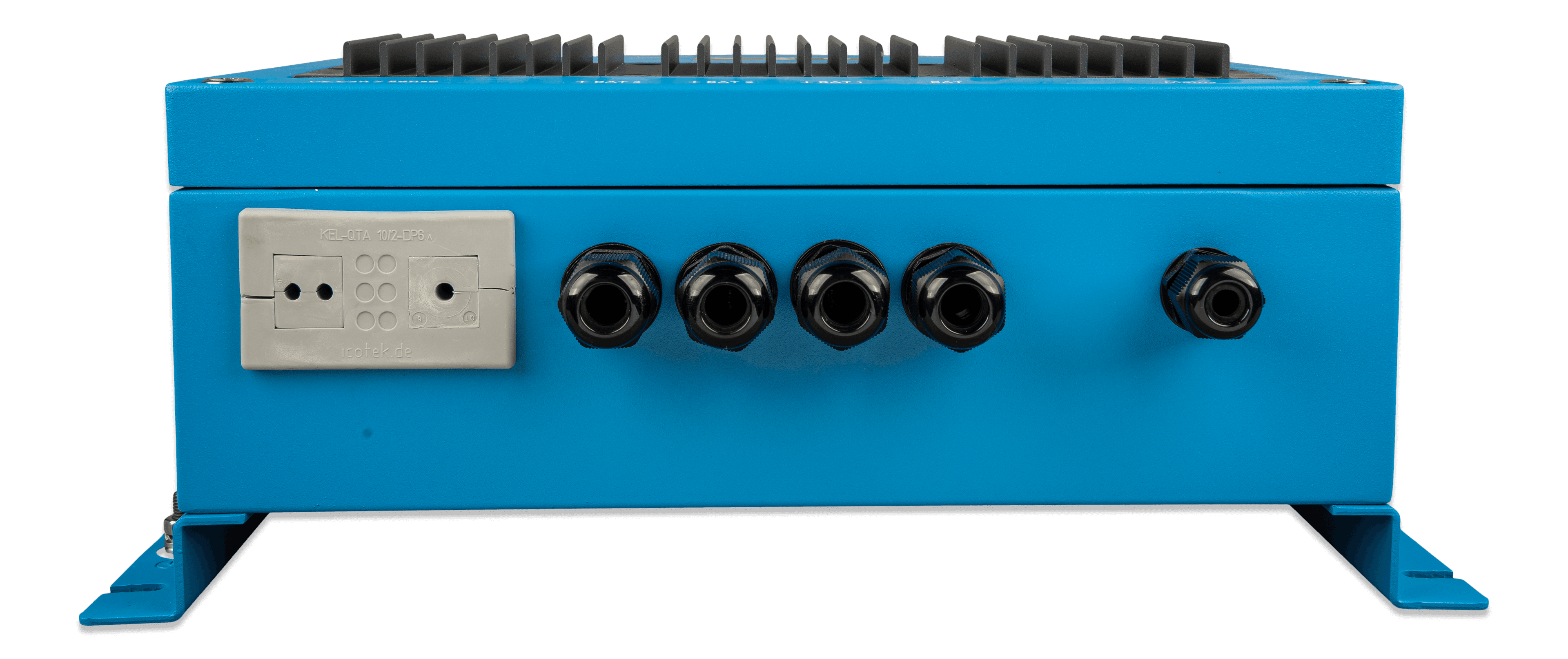 Skylla-I65 12V 70A 3 outputs (front) thumbnail